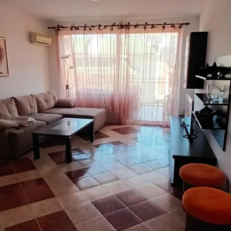 Страхотен Двустаен Апартамент * Sveti Vlas