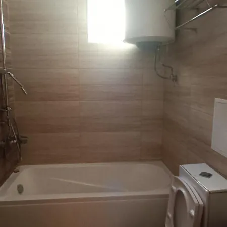 Apartment Страхотен Двустаен Апартамент *